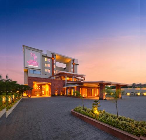 Solapur Hotel | Regenta Central Shivani, Solapur