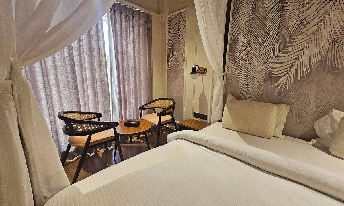 Rajpipla Hotel | River view Tent Resort