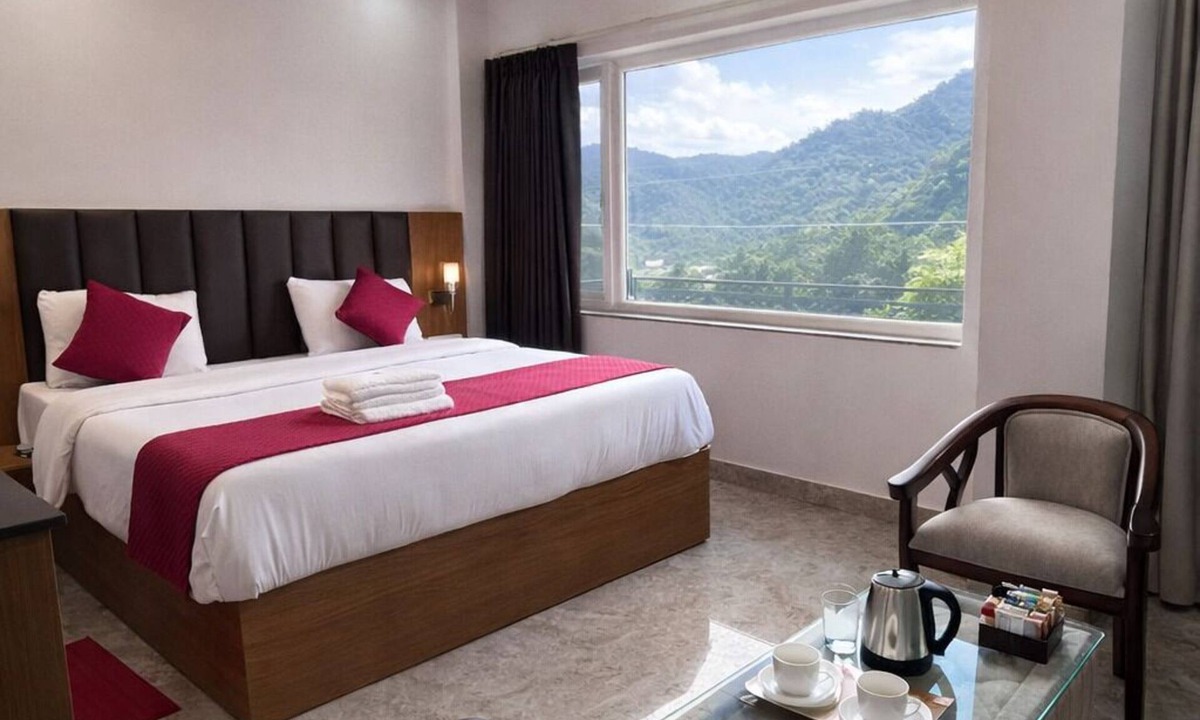 Tapovan Hotel | RNR Retreat Serenity By The Ganges