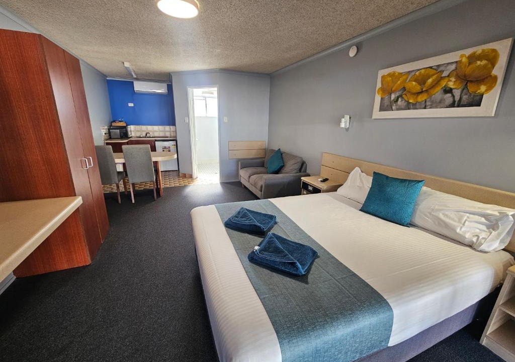 Rockhampton Hotel | Rockhampton Court Motor Inn