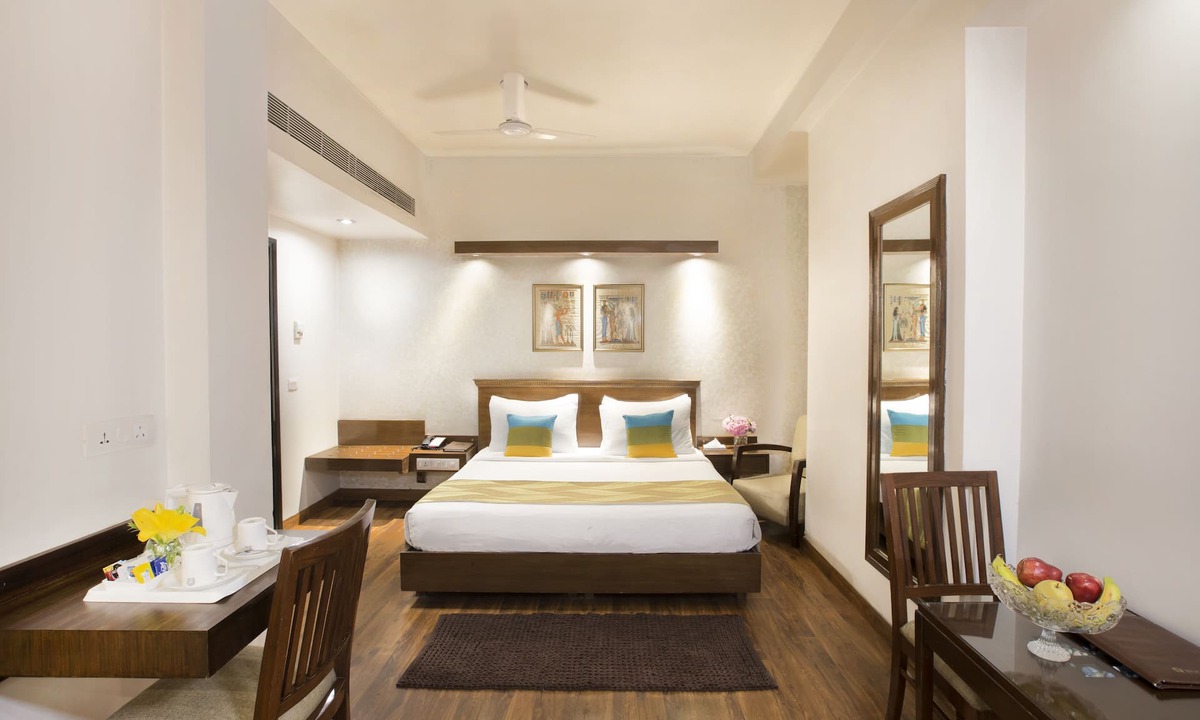 Greater Kailash Enclave I Hotel | Rockland Hotel - C R Park