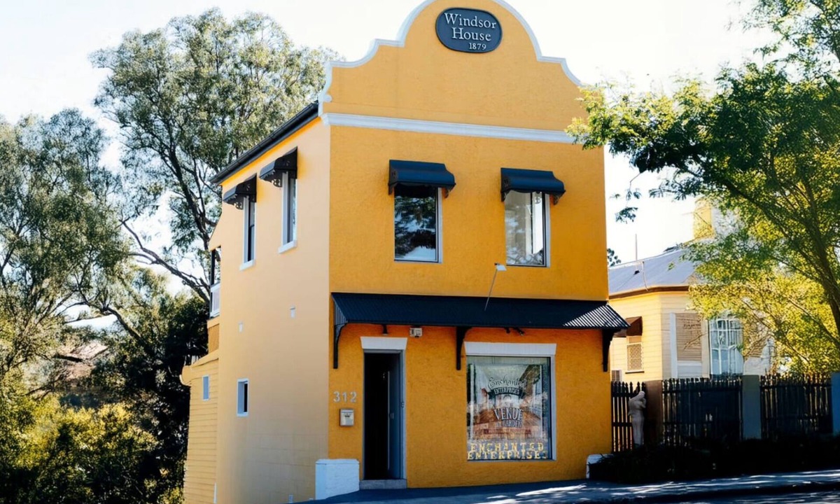 Windsor Apartment | Romantic Brisbane Harry Potter Themed Apartment