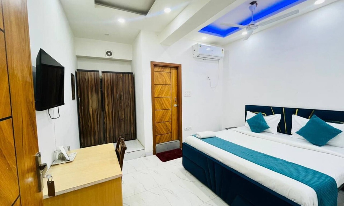 Malviya Nagar Hotel | Roomshala Hotel MariGold