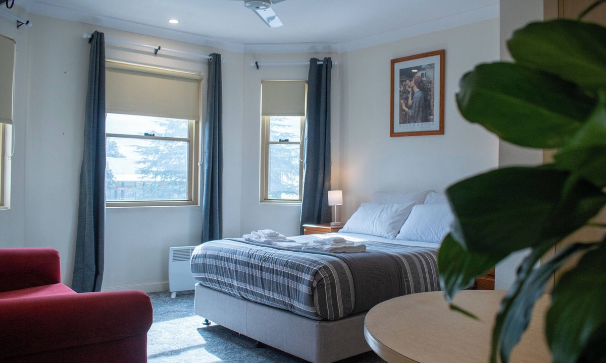 Springwood Hotel | Royal Hotel Springwood