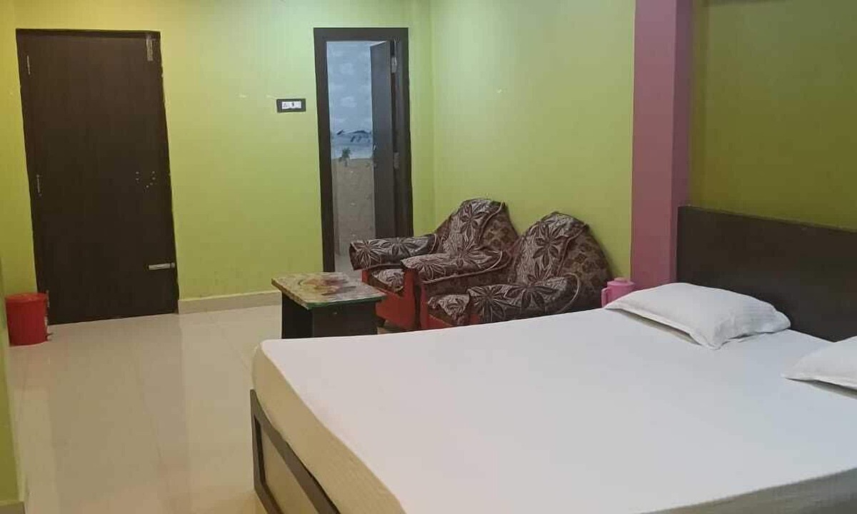 Daringbarhi Hotel | Royal Plaza Homestay