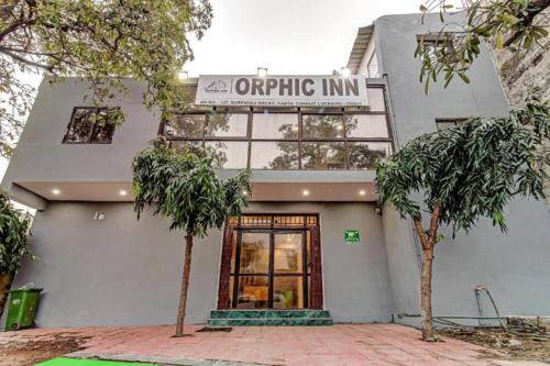 Chinhat Hotel | RROOMS Hotel Orphic Inn