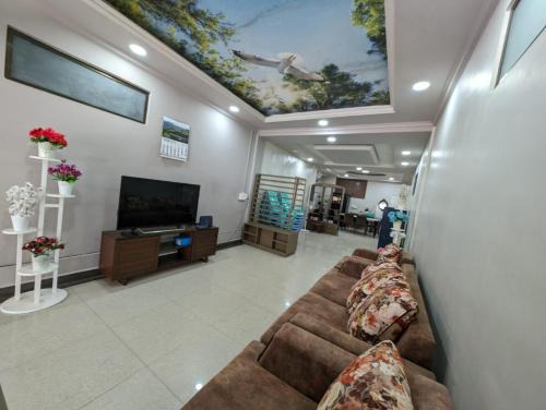 Aizawl House | RT Mutbu