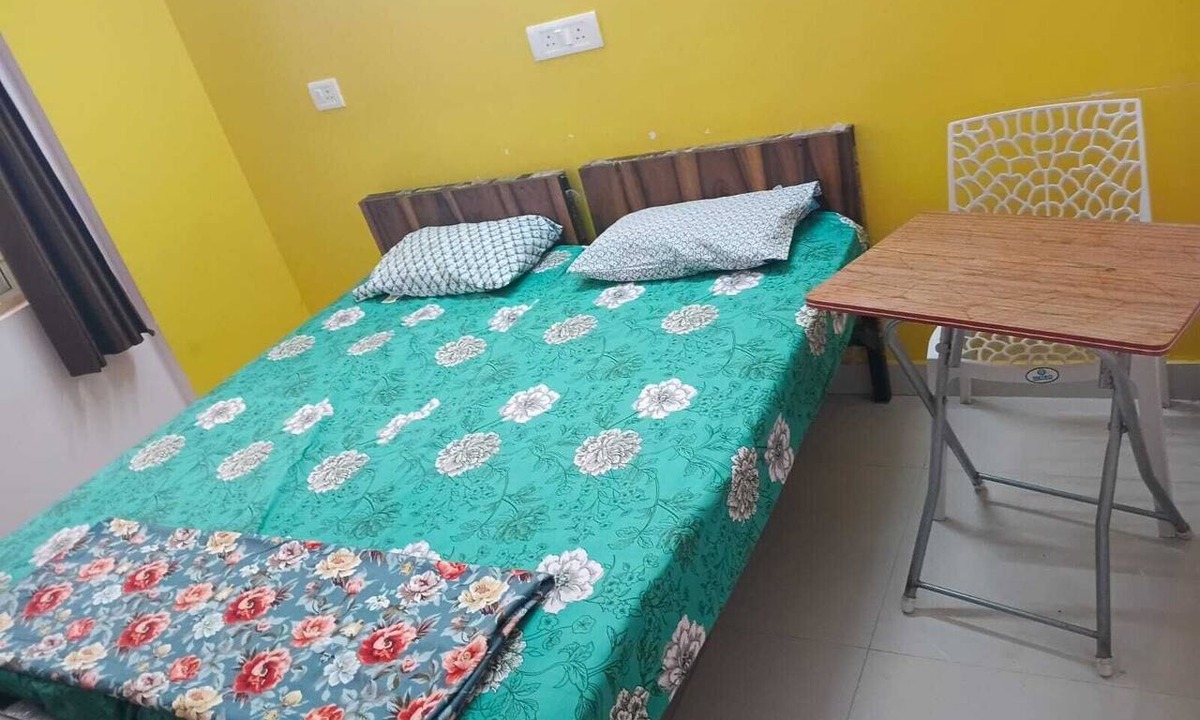 Kadubeesanahalli Hotel | Rudra Co-Living Hotel-PG