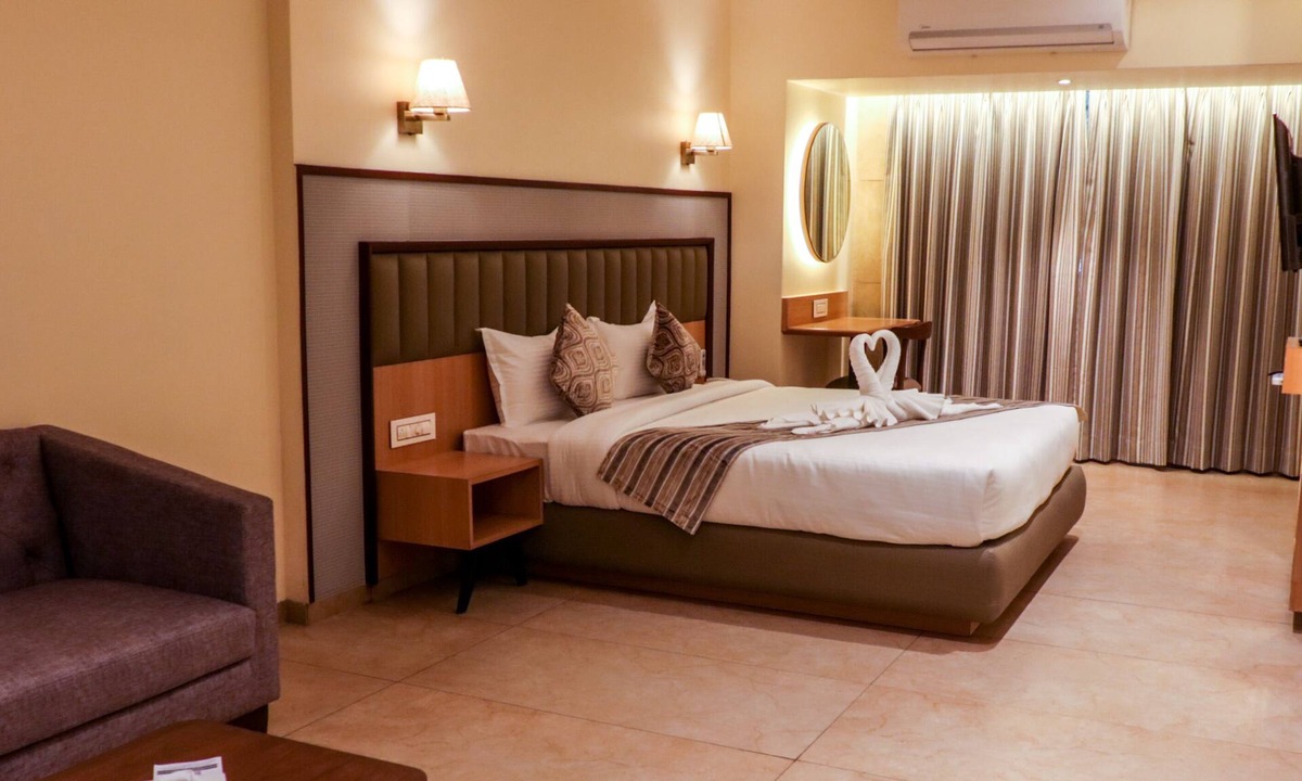 Vasai East Hotel | Rudra Shelter Business Hotel
