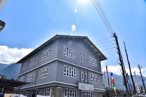 Lachung Hotel | Rufina Lachung Deezong