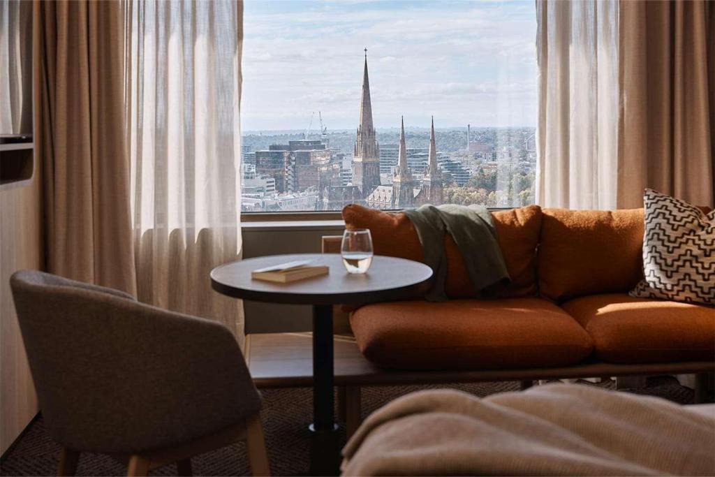 Chinatown Hotel | Rydges Melbourne