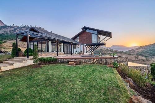Pegalwadi Tryambak Villa | SaffronStays Villa Reya