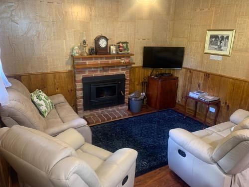 Walhalla House | Sancreed Cottage