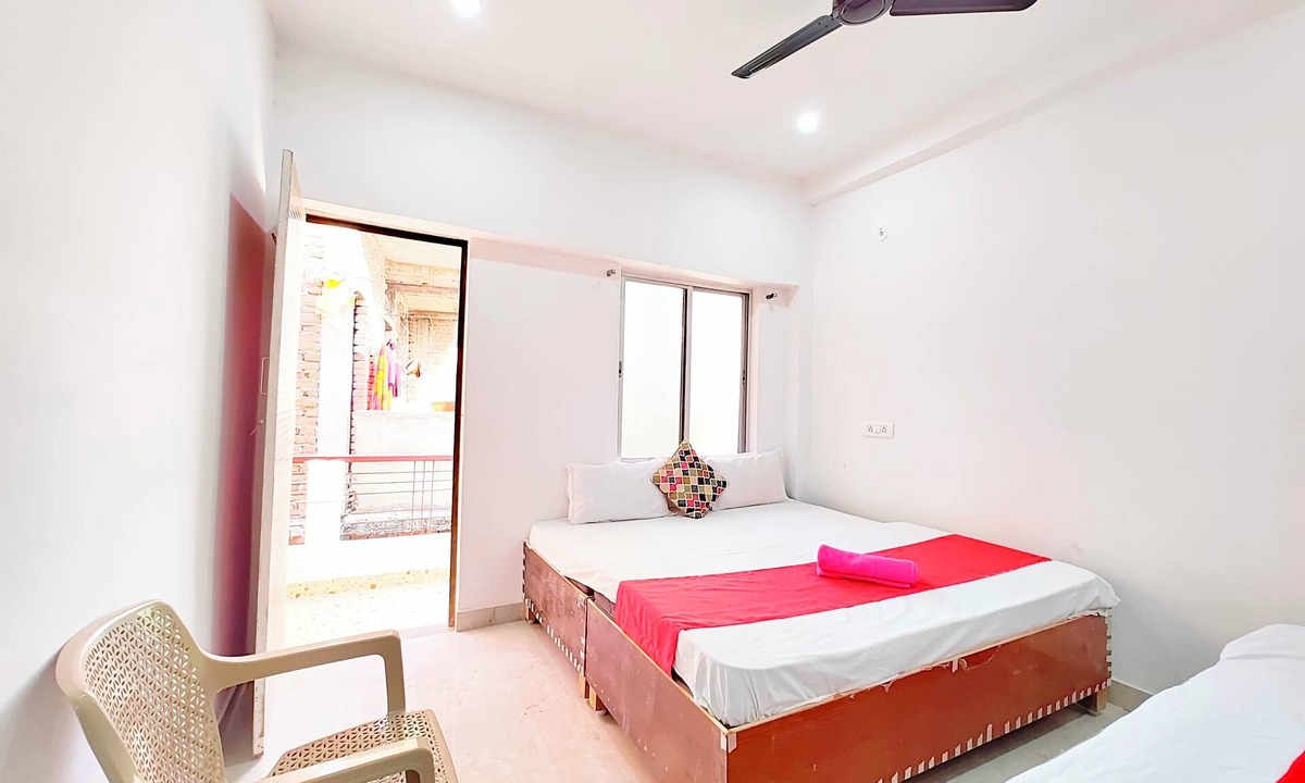 Varanasi Hotel | Sanskriti - NEAR HANUMAN MANDIR ASSI