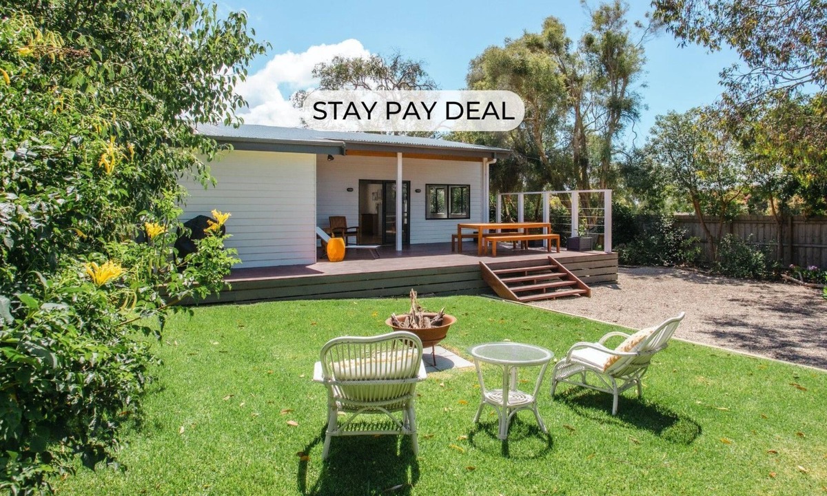 Flinders Cottage | Seaside Serenity, Escape to a beautiful beach house steps away from the ocean, pier and golf course.