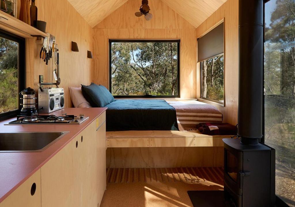 Mount Alexander Shire House | Secluded off-Grid cabin with water views - Marcel