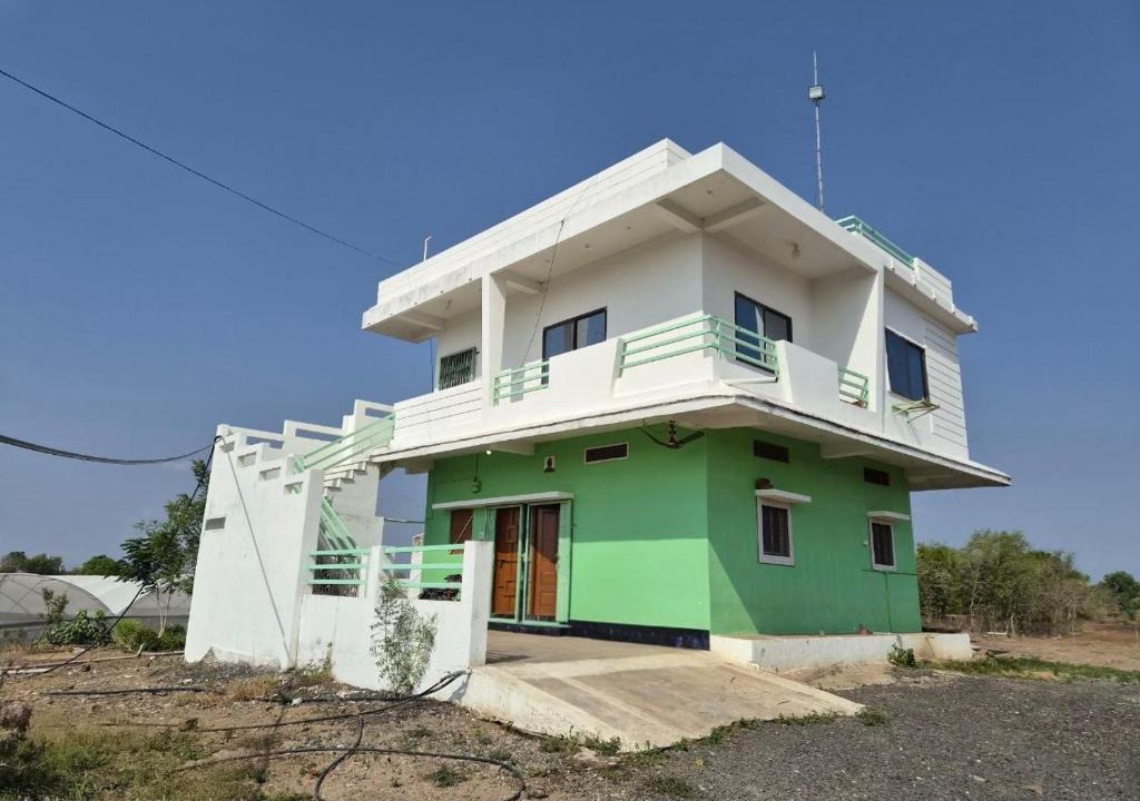 Barwah Villa | Serene Farmhouse