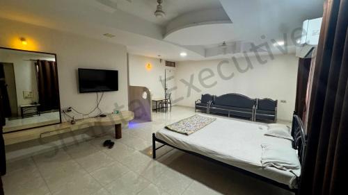 Bid Hotel | Shantai Executive Pure Veg Restaurant & Lodging