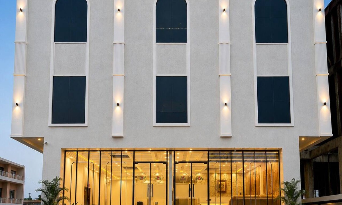 Vrindavan Hotel | Shri ji vilas