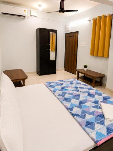 Ambikapur Hotel | Shri Shyam Kunj Hotel