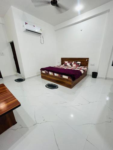 Marhi Hotel | Skyline Hotel & Banquet