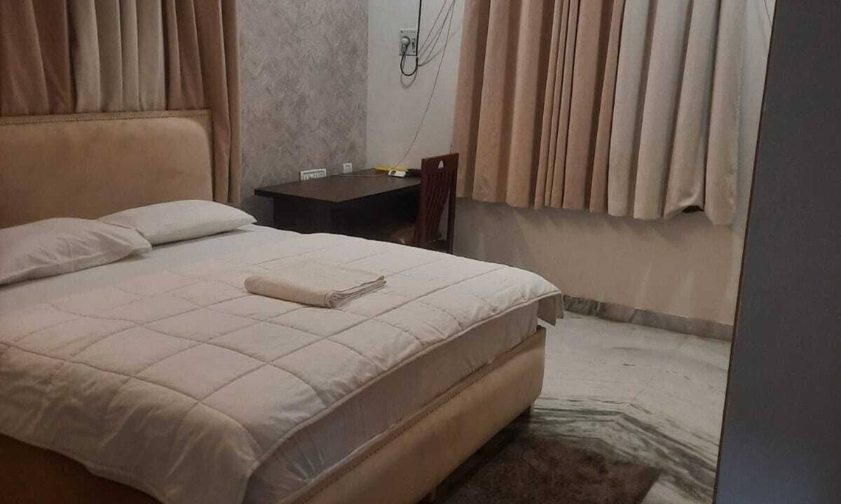 Porur Hotel | Skyry Hotels Alapakkam