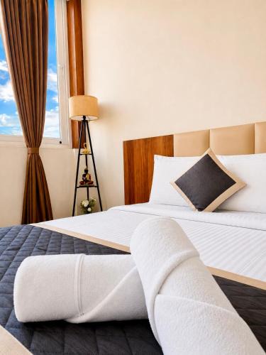 Chikkamagaluru Hotel | SS Luxury Comforts - Twin Sharing