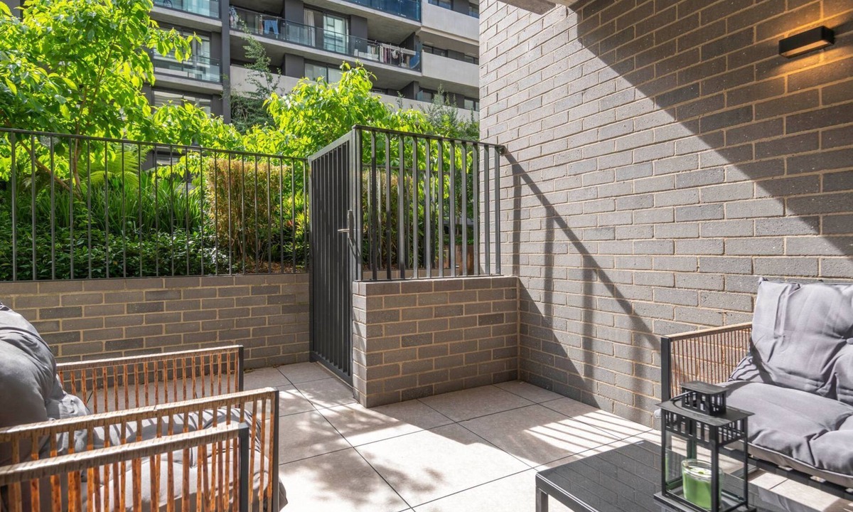 Dickson Apartment | Stay and Play the Dickson Way