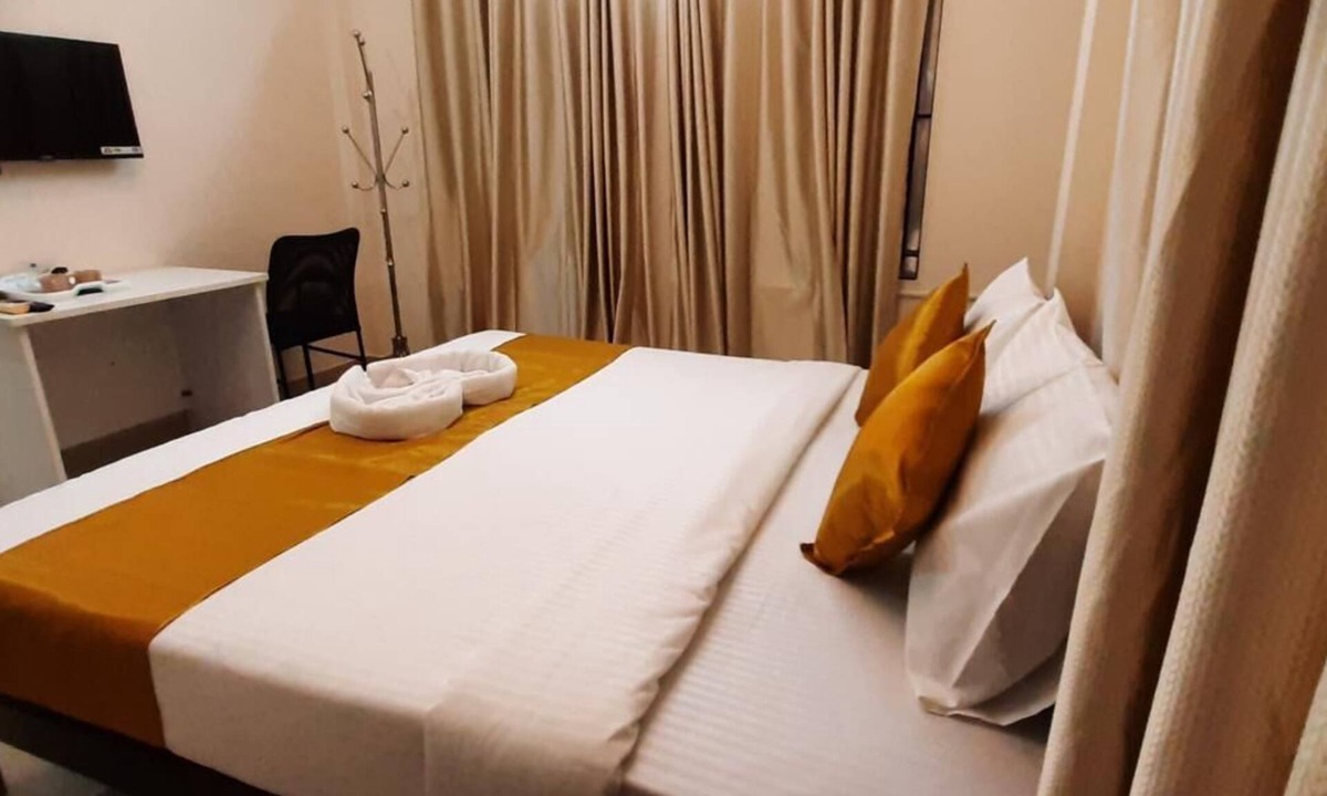 Kakkanad Cabin | Stay Lo Residency