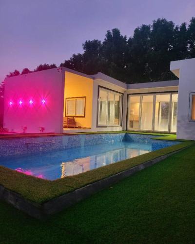 Chevella House | Stay Vista farmhouse