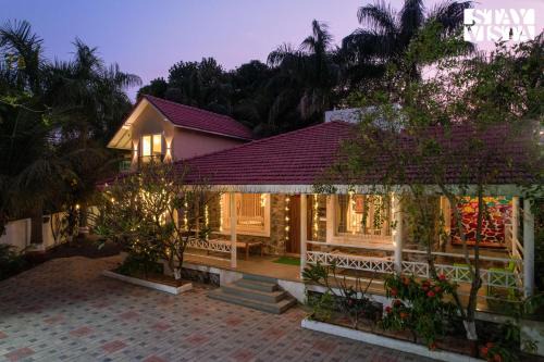 Kopargaon Villa | StayVista at Native Place with Machan, Pool and Bonfire