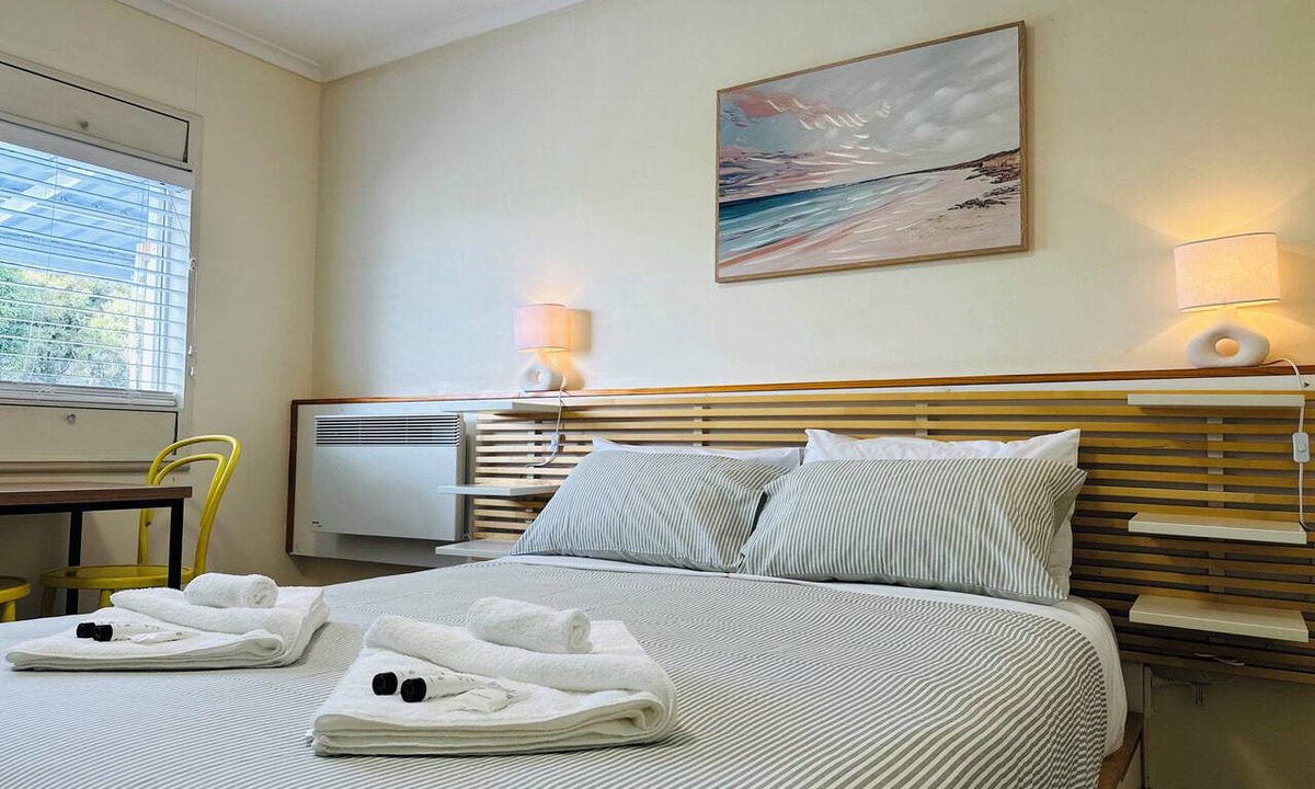 Clunes Hotel | Stonez Boutique Accommodation
