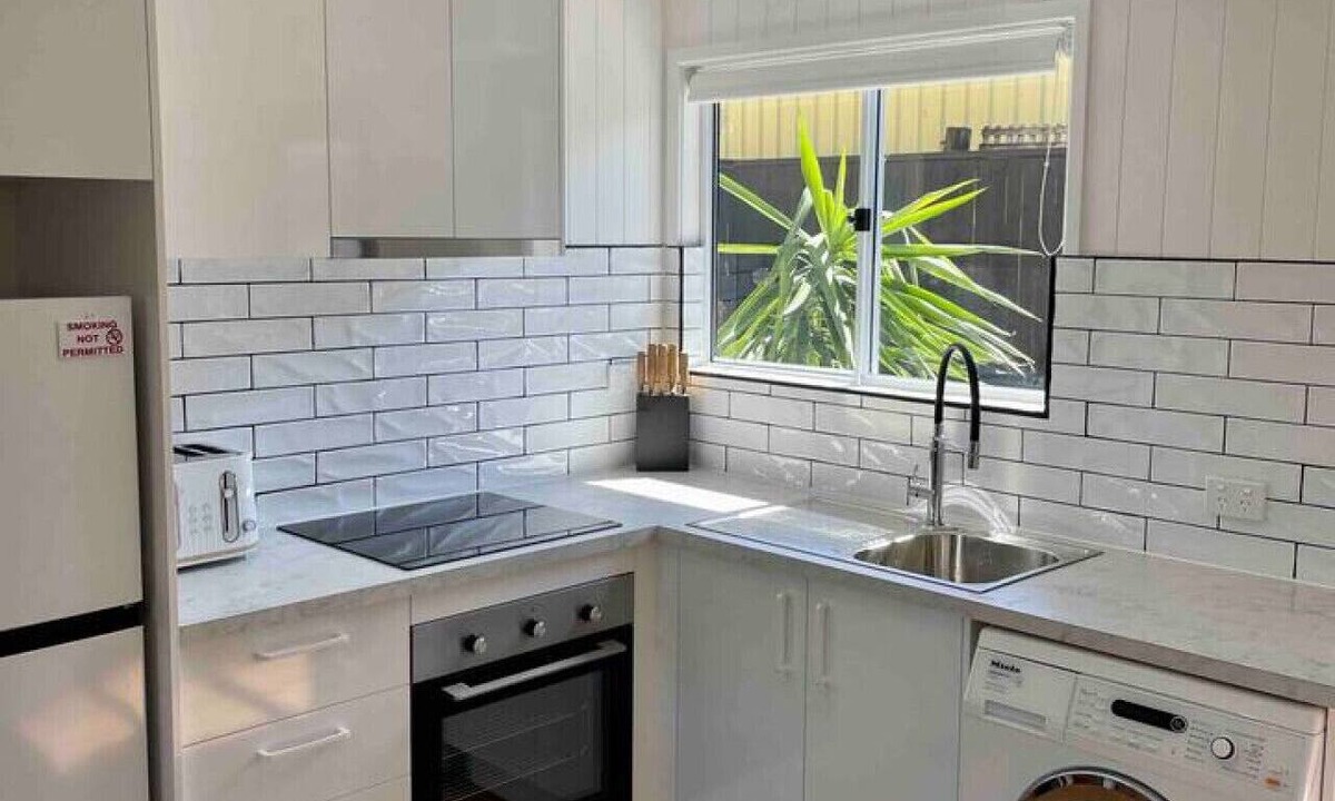 Boreen Point Apartment | Studio 2 Boreen Point Boutique Accommodation