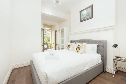 Millers Point Apartment | STUNNING SYDNEY HOME 3