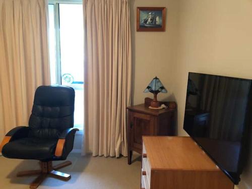 Taranna House | Summer Breeze