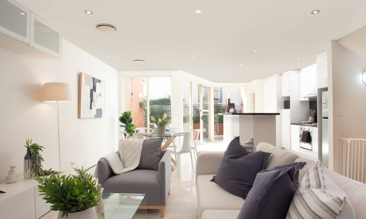 Bondi Apartment | Sunshine Terrace, Bondi Beach Isyd