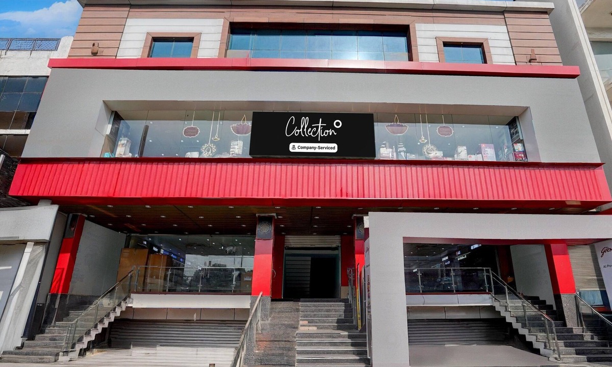 Indira Nagar House | Super Deluxe Roomcollection O High Court