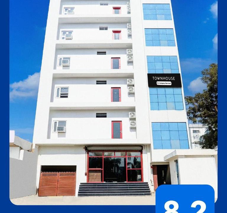 Varanasi Hotel | Super OYO Townhouse Balua Road Pahadiya