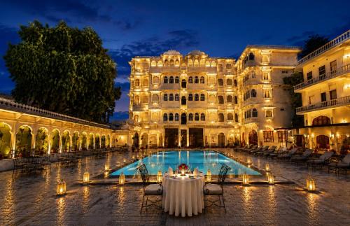 Udaipur Resort | The Amar Mahal Luxury Heritage Hotel Near Fateh Sagar Lake, Udaipur
