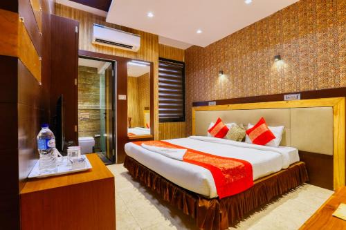 Vijay Nagar Hotel | The Ashoka Hotel, Vijay Nagar