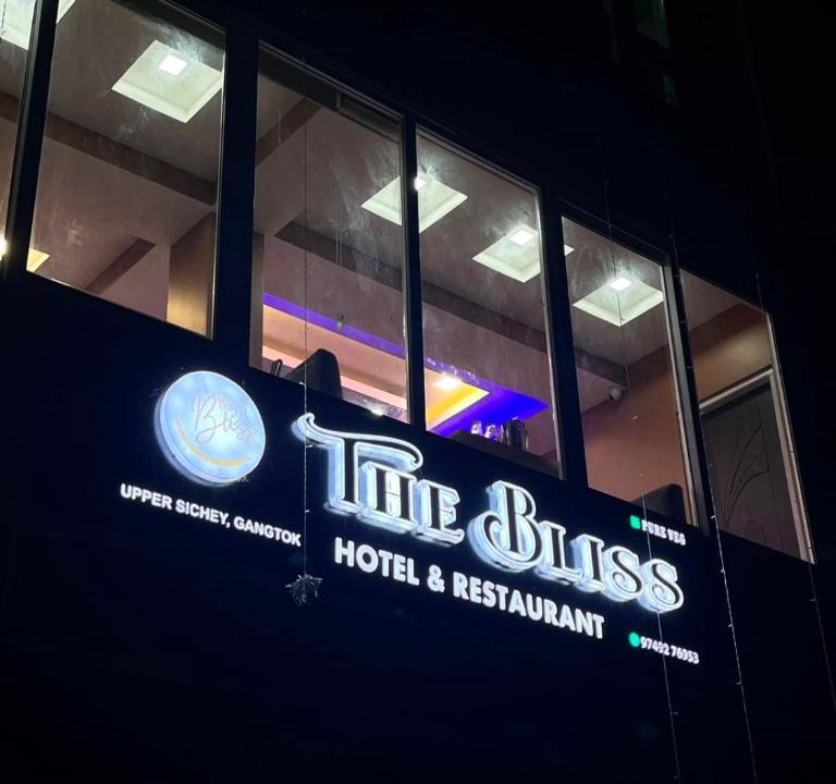 Sungava Hotel | The Bliss Hotel and Restaurant