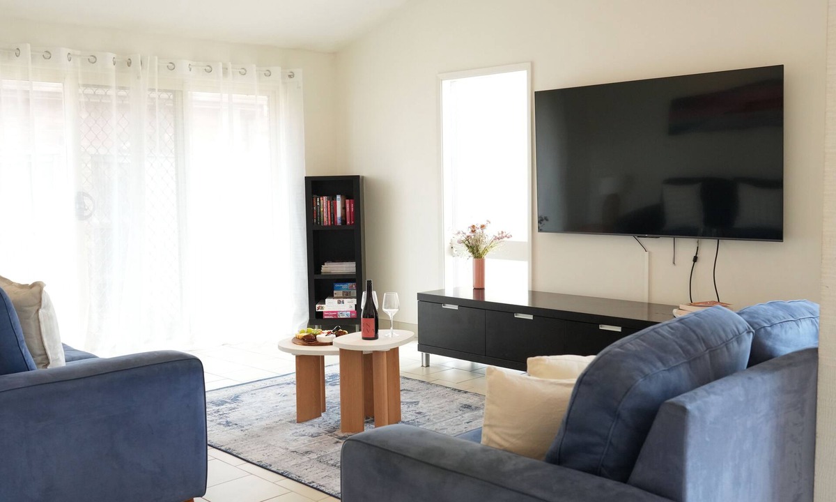 Wamberal Hotel | The Clan Terrigal