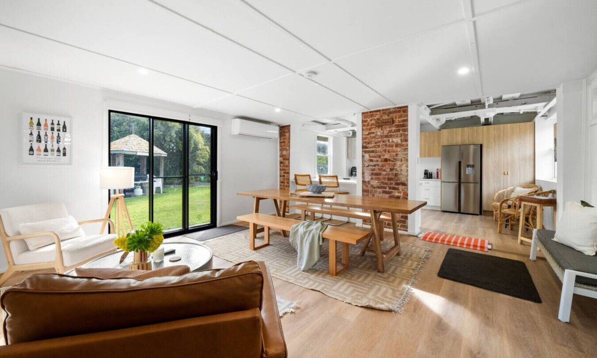 Aldinga Beach House | The Dingaling—Beach House Bliss with BBQ