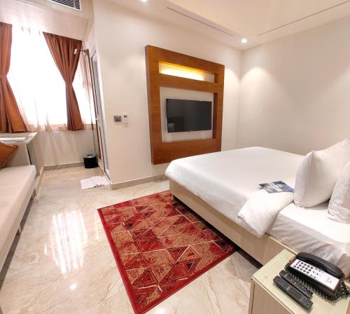Kota Hotel | The Eco Satva Kota - Vegetarian with all Options