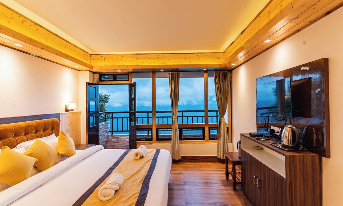 Pelling Hotel | The Golden Retreat Hotel in Pelling
