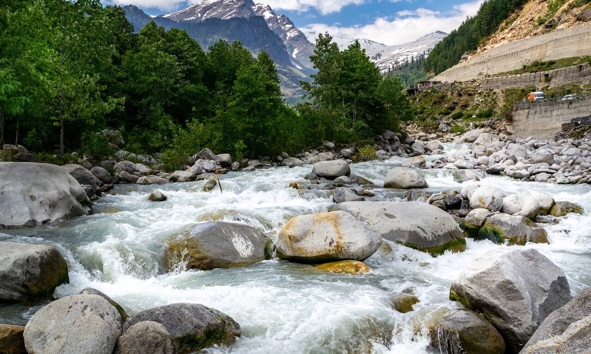 Manali Hotel | The Highland Park