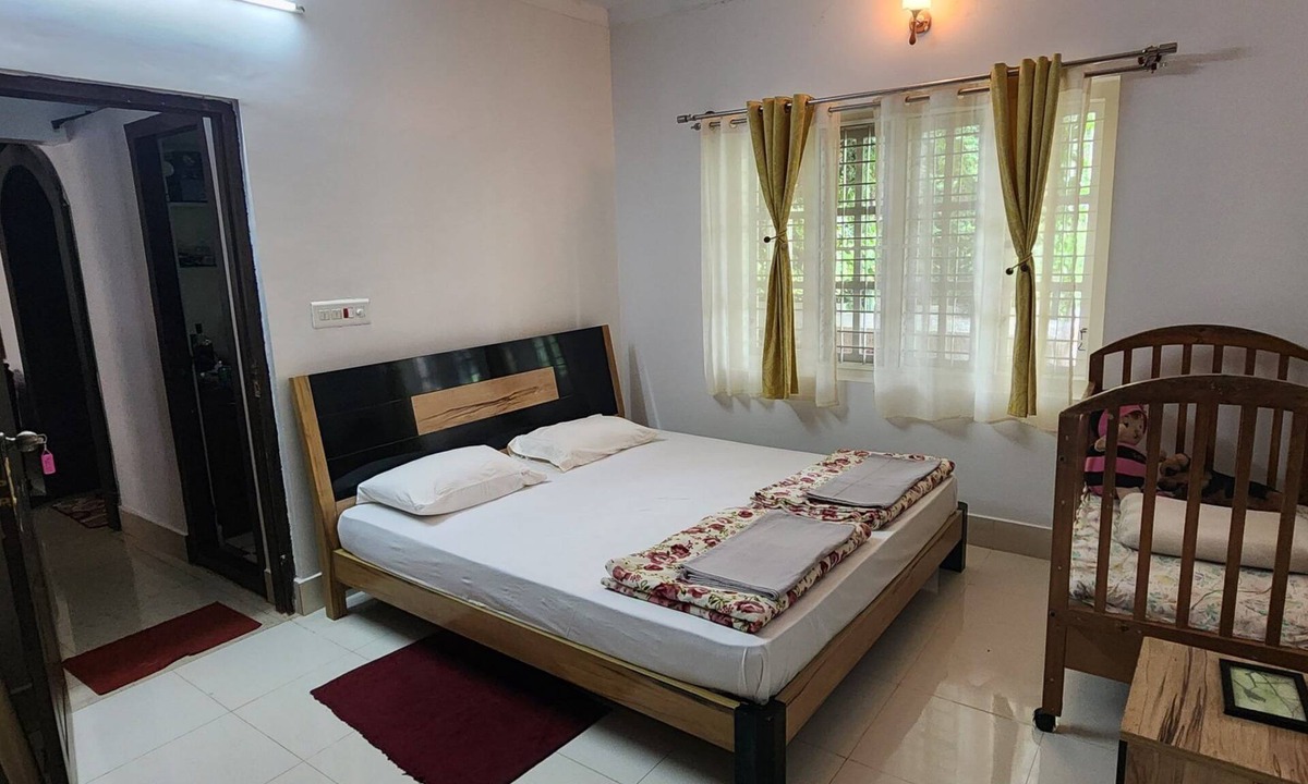 Hassan Hostel | The Karle - Hostel