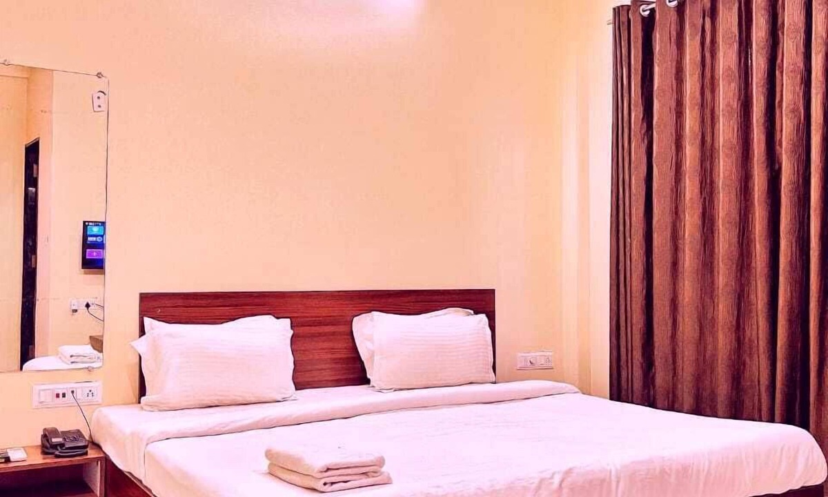 Sanwer Resort | The Moonlight Resort Indore