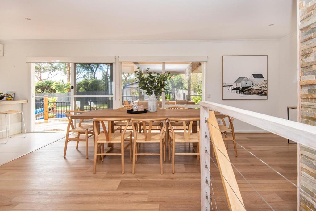 McCrae House | The Navigator with heated pool and spa