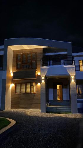 Talipparamba Villa | The Pearl, Elegant 5 Bedroom Kerala Home